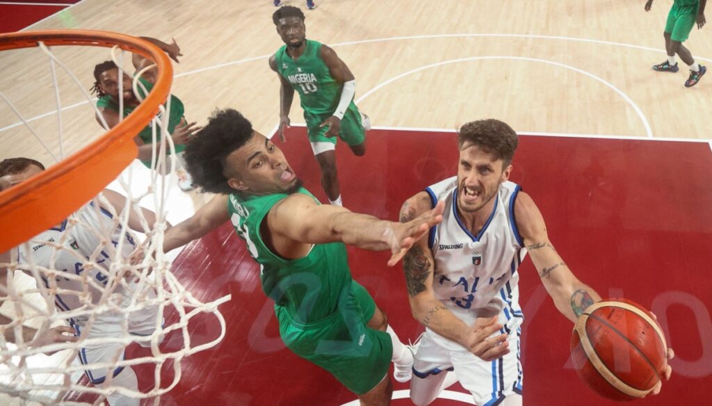 Virtus Bologna, il y a un plan pour convaincre Achille Polonara
