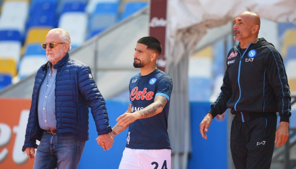 Napoli, Lorenzo Insigne fond en larmes le jour de ses adieux