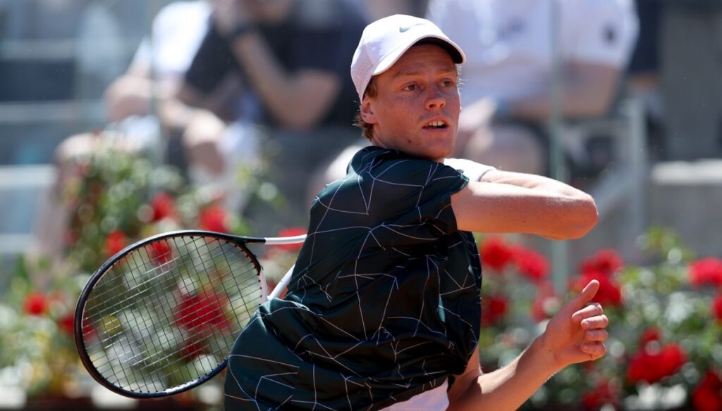 Roland Garros, le tirage au sort : Jannik Sinner peut sourire, Lorenzo Musetti ne le peut pas.