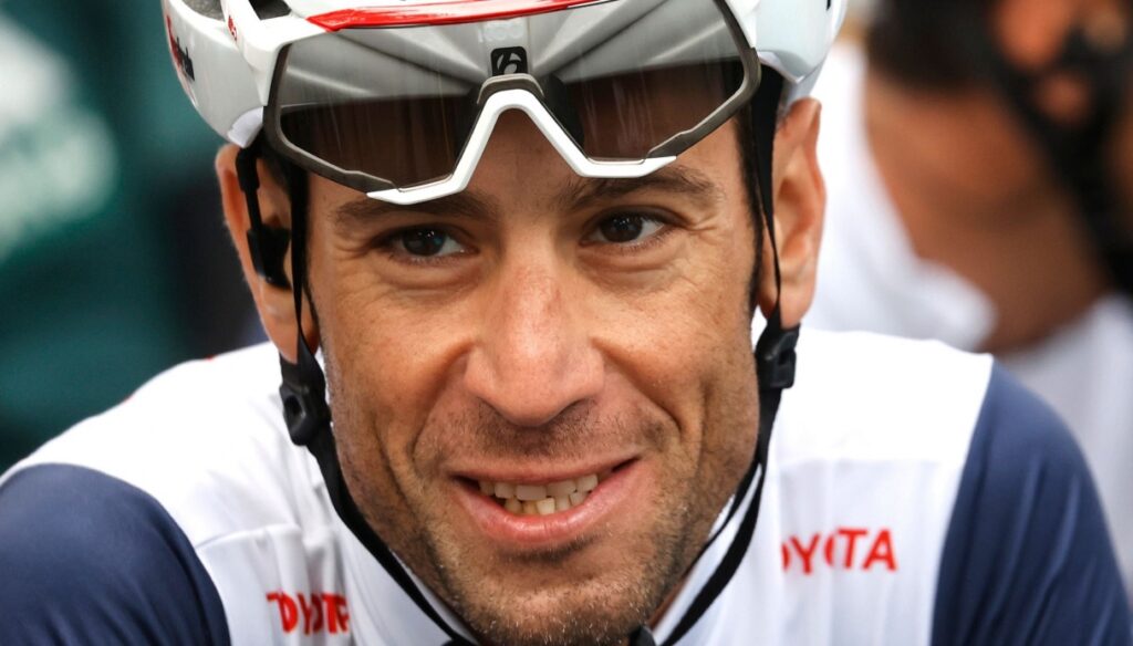 Les regrets de Vincenzo Nibali :  » J’ai gâché quelques Giro « .