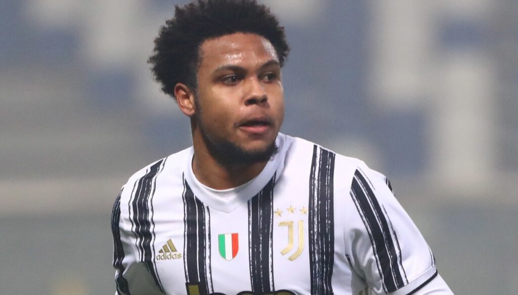 Il y a la queue pour Weston McKennie, la Juventus évalue les offres.