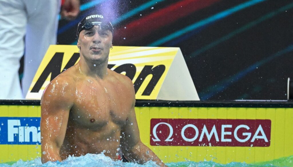 100 brasse, Nicolò Martinenghi champion du monde : premier Italien de tous les temps