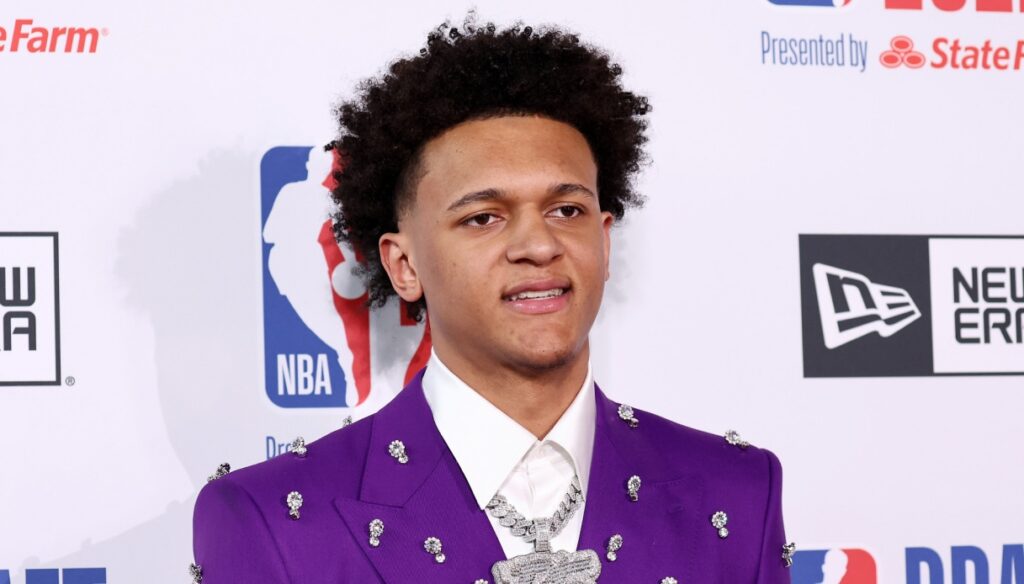 Paolo Banchero, applaudissant ses débuts en Summer League