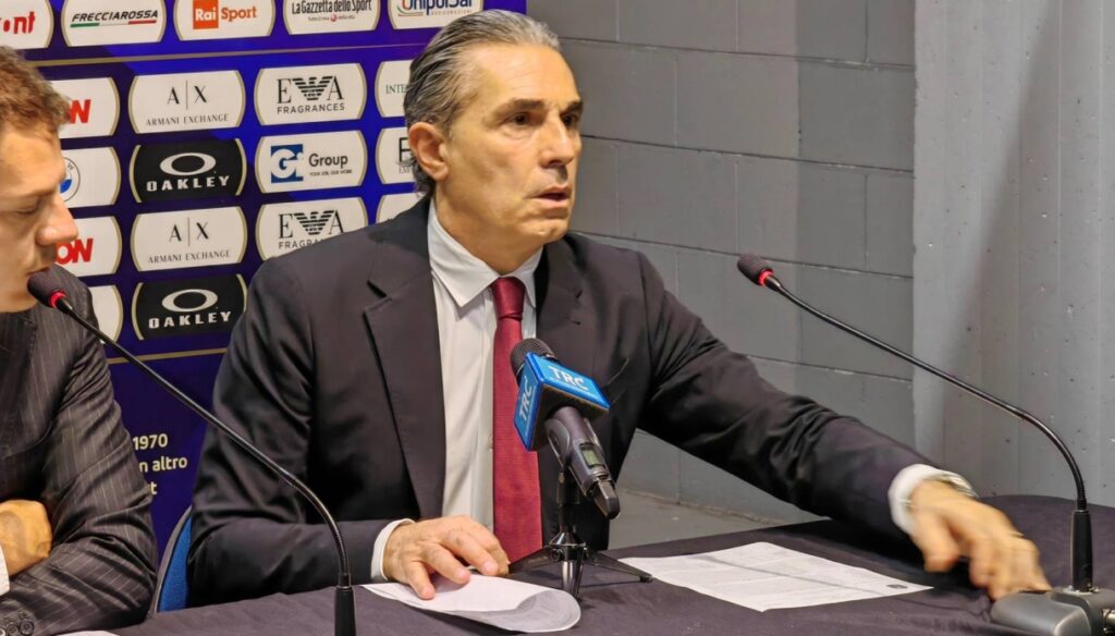 Virtus Bologna éliminé, Sergio Scariolo tire la sonnette d’alarme : « Je ne suis pas mécontent ».