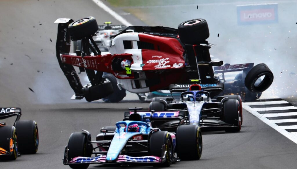 F1, coup de théâtre à Silverstone : Guanyu Zhou et Albon font le point sur leur état de santé