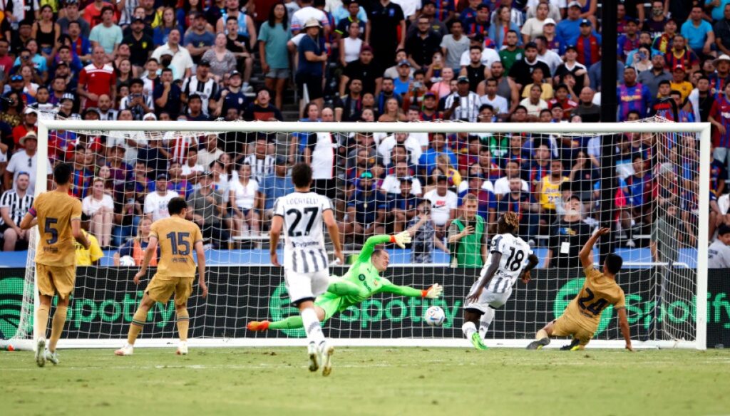 Juventus, un match nul contre Barcelone signé par Moise Kean
