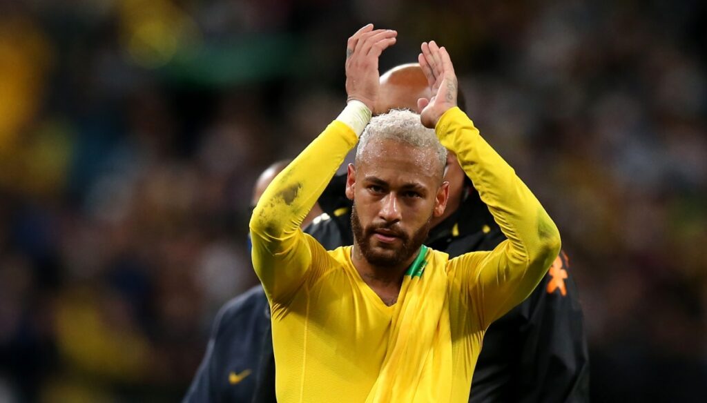 Neymar surprend le PSG