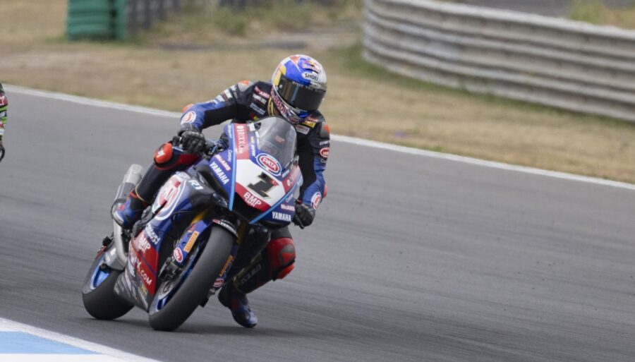 Sbk : Razgatlioglu remporte la deuxième course à Most, Bautista est deuxième.