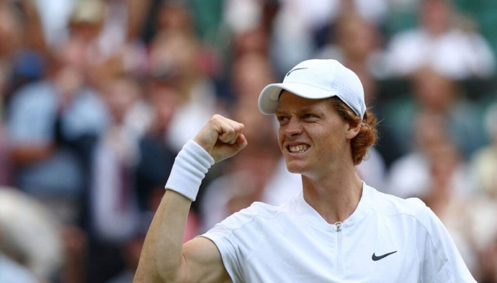 Jannik Sinner ne se retient pas sur Fabio Fognini et Simone Bolelli