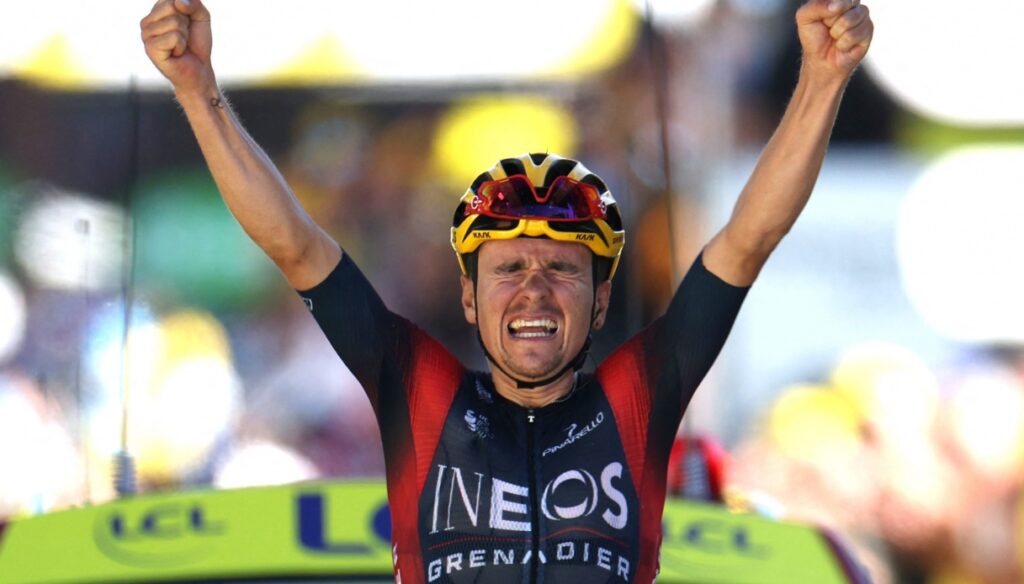 Tour de France, l’exploit de Pidcock à l’Alpe d’Huez. Vingegaard reste en jaune