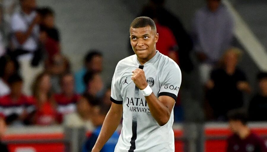 Le PSG exagéré, Kylian Mbappé dans le but après huit secondes