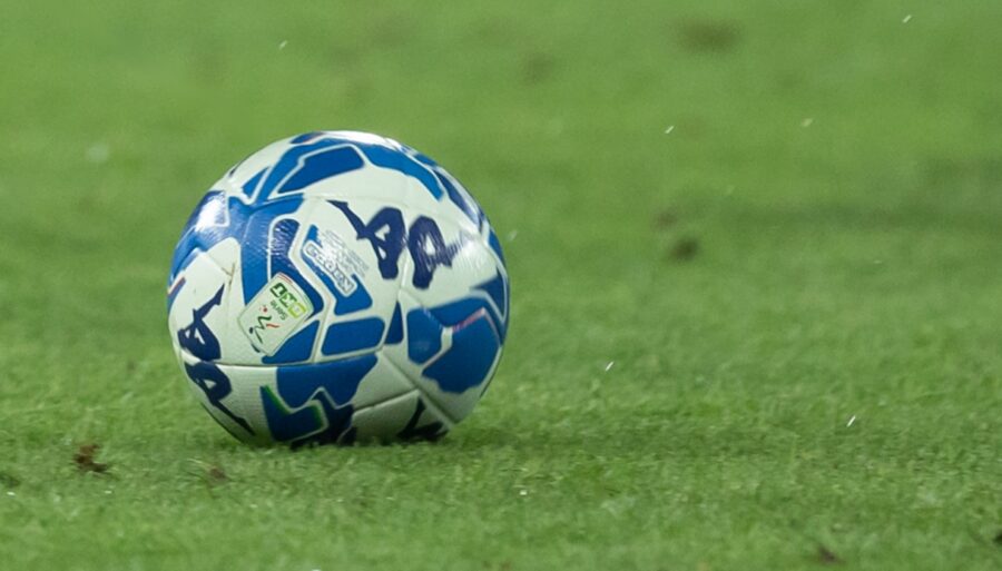 Serie B, Pisa-Bari sub iudice. Amendes pour les Nerazzurri et 3 autres clubs