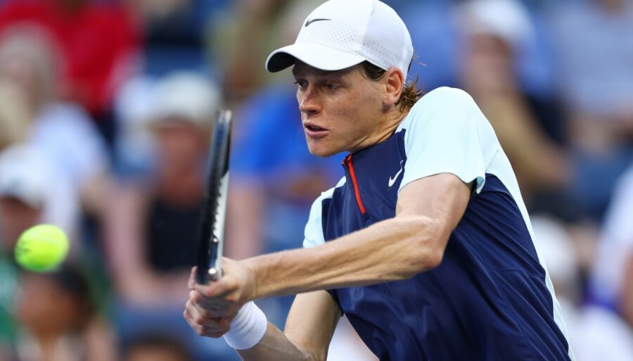 Jannik Sinner : Filippo Volandri explique les coupures de courant