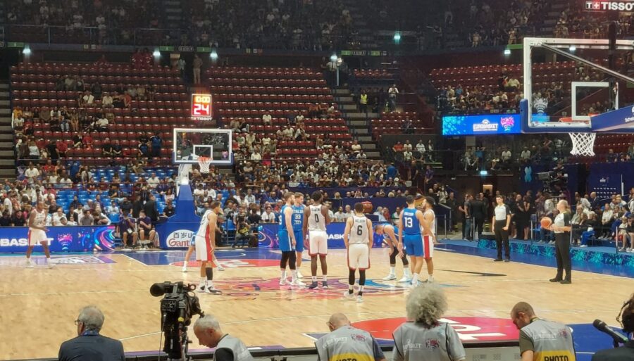 L’Italbasket bat la Grande-Bretagne : il défie maintenant la Serbie à Berlin