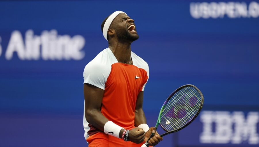 US Open, Frances Tiafoe sous les applaudissements : il est en demi-finale