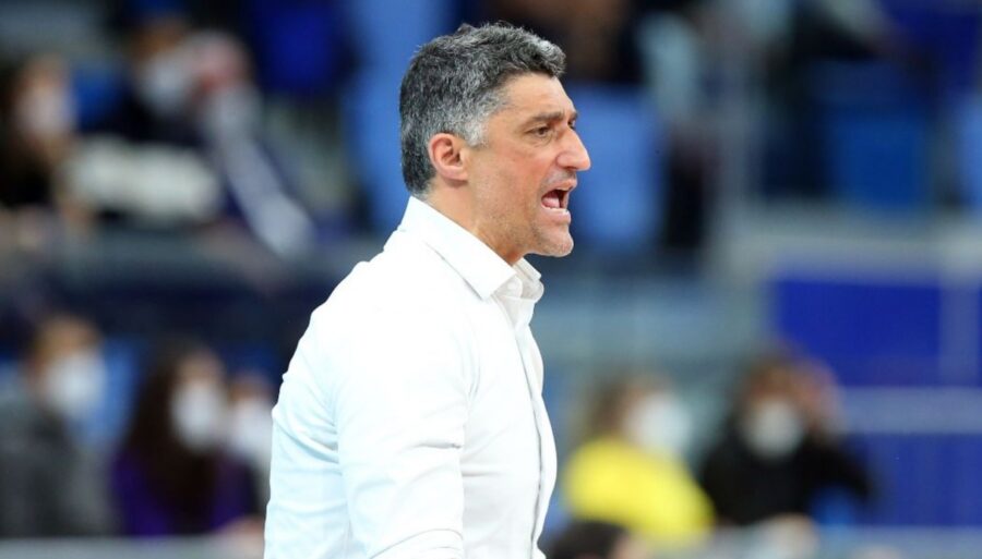 Andrea Giani trouve un Français à Modène