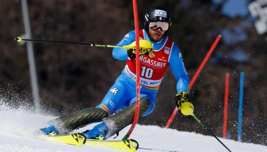 Giuliano Razzoli et autres au travail dans le Val Senales