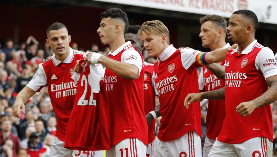 Arsenal : beau geste pour Pablo Marí après le but