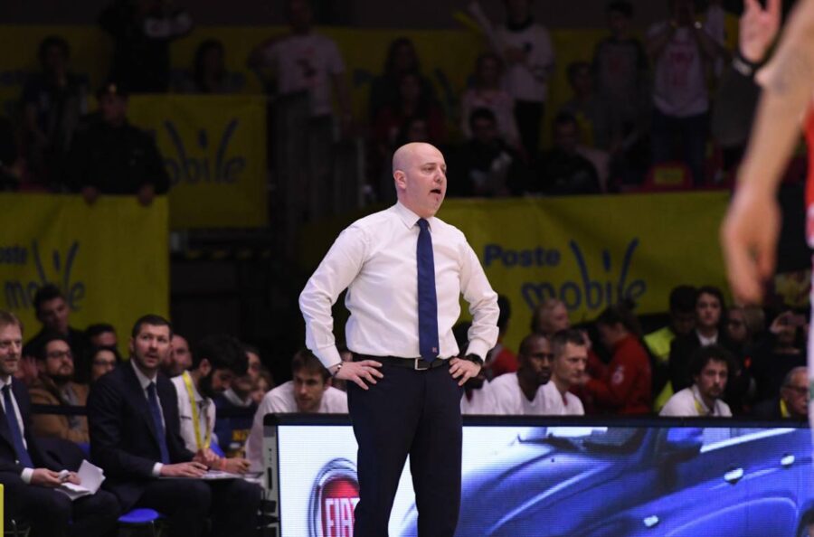 Reggio Emilia, Max Menetti : « Changeons de cap ».