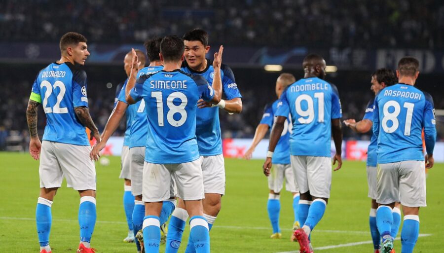 Naples enchante à nouveau en Ligue des champions : 3-0 aux Rangers
