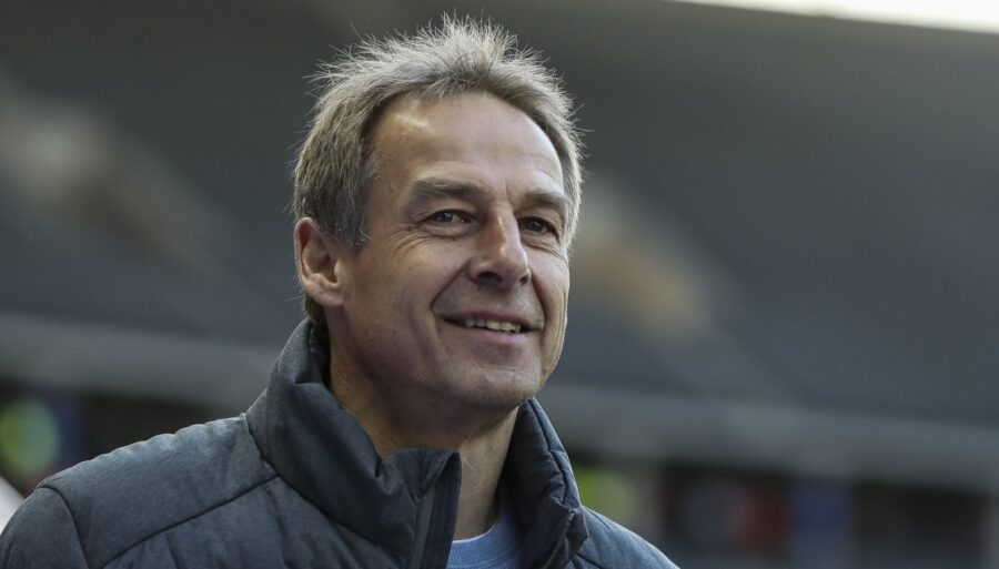 Iran, furie sur Klinsmann : « Honte à vous, démissionnez ».