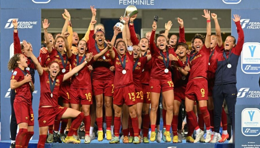 Supercoupe féminine, la Roma triomphe aux tirs au but