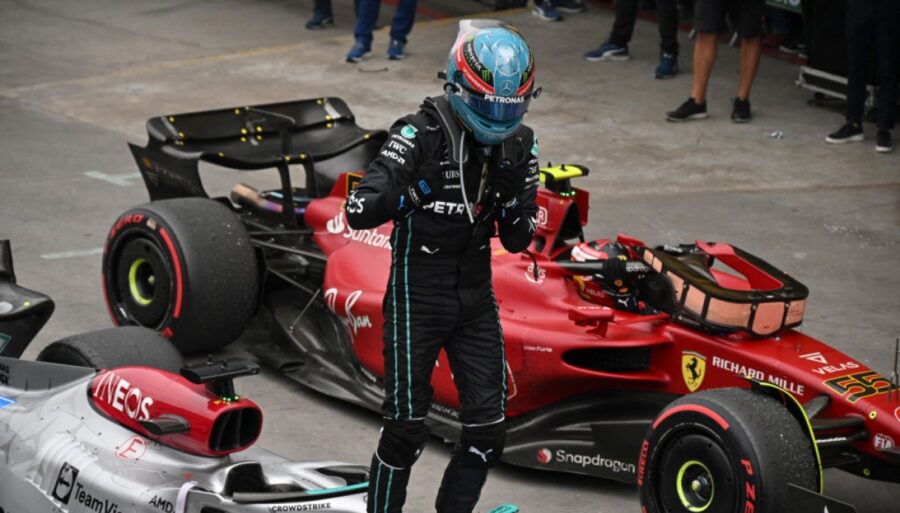 Un doublé de Mercedes au Brésil, Carlos Sainz sur le podium