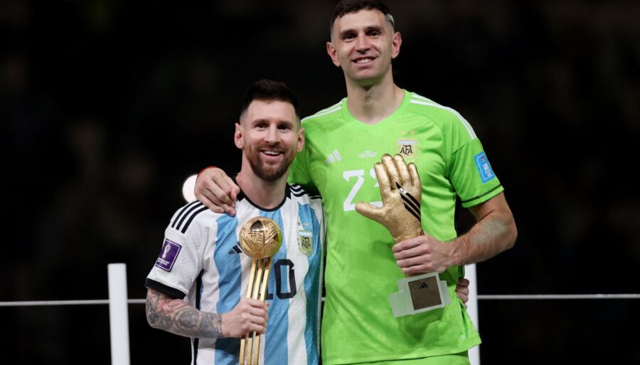 Comparaison Messi-Maradona, Emiliano Martinez n’a pas de doutes