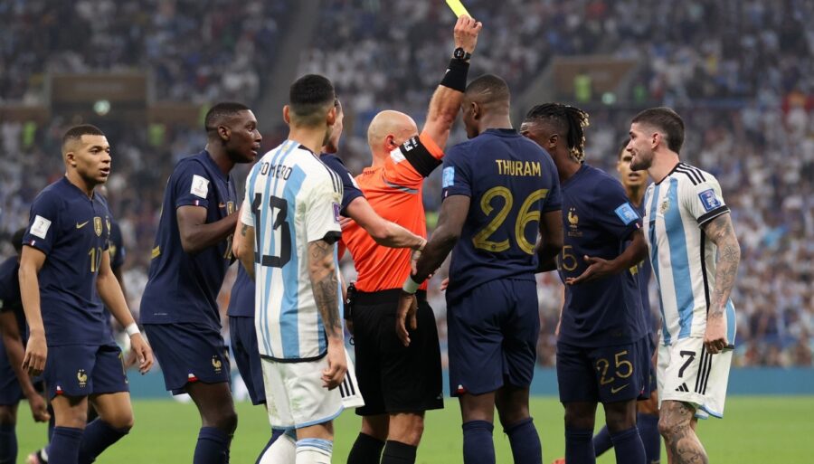 France, 200 000 signatures pour rejouer la finale