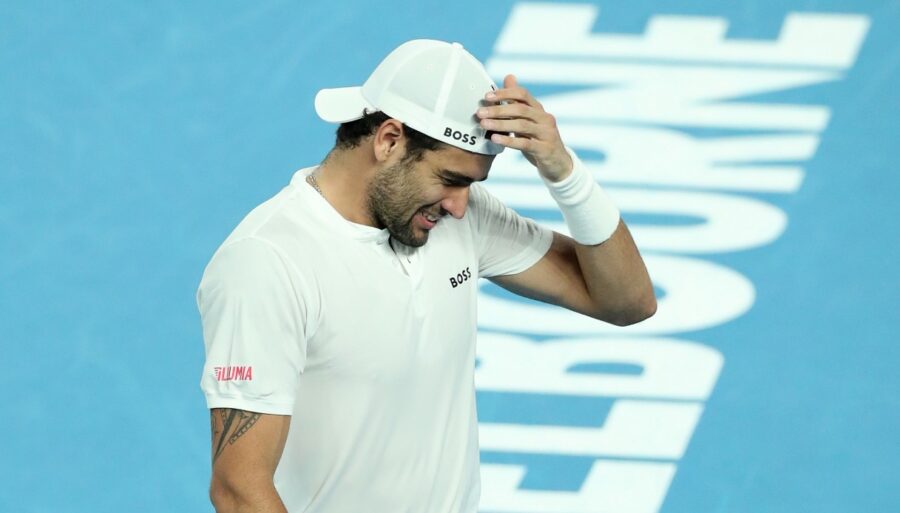 Pietrangeli tire les oreilles de Berrettini. Et il est avec Sinner