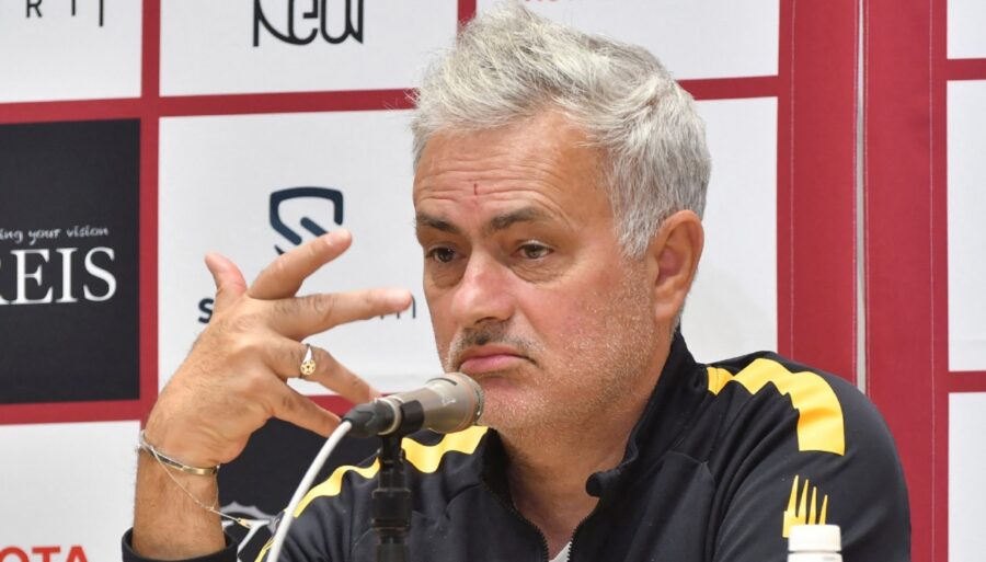 Roma, José Mourinho clarifie l’état de Paulo Dybala