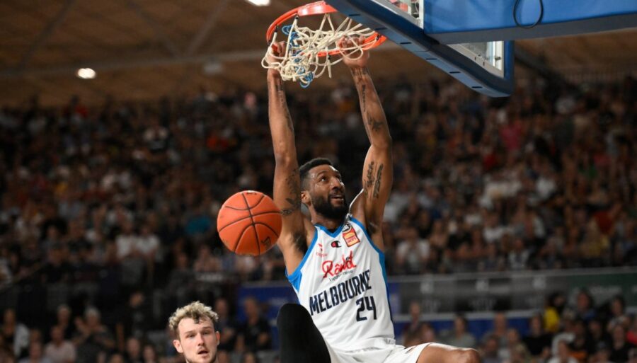 Reggio Emilia, renforcement officiel sous la corbeille