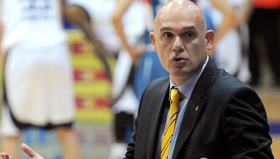 Reyer Venezia, Neven Spahija attend une réaction immédiate contre Naples