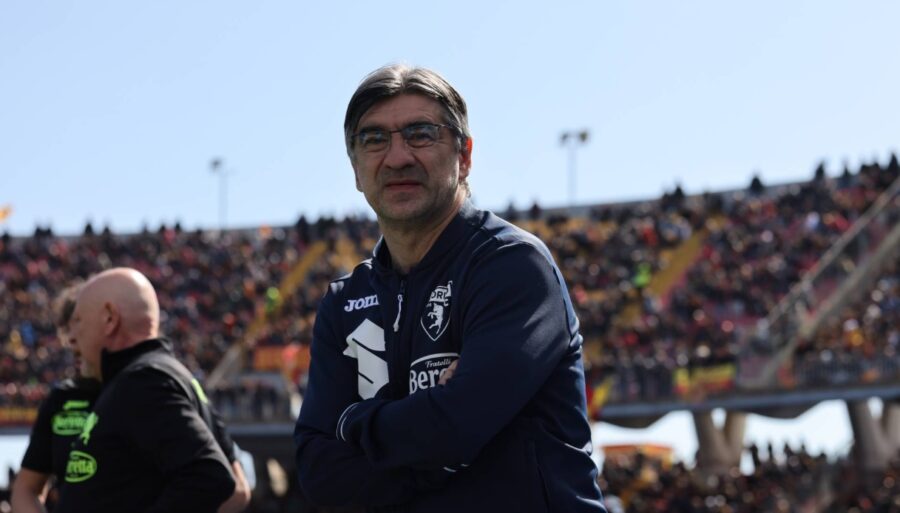 Juric lève les mains devant Naples