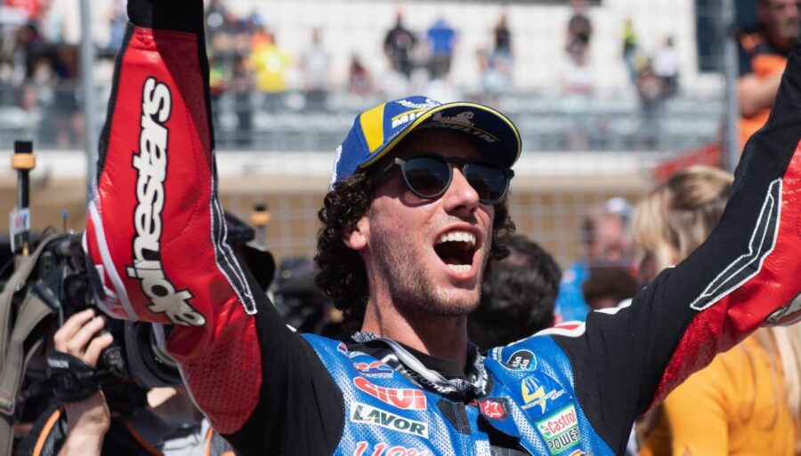 Alex Rins égale Valentino Rossi et Max Biaggi