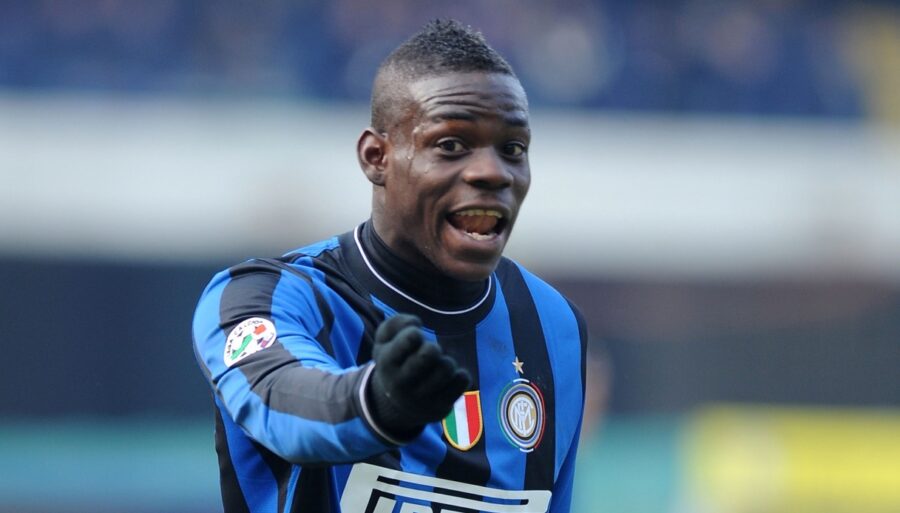 Inter, Mario Balotelli regrette : « J’ai beaucoup pleuré ».