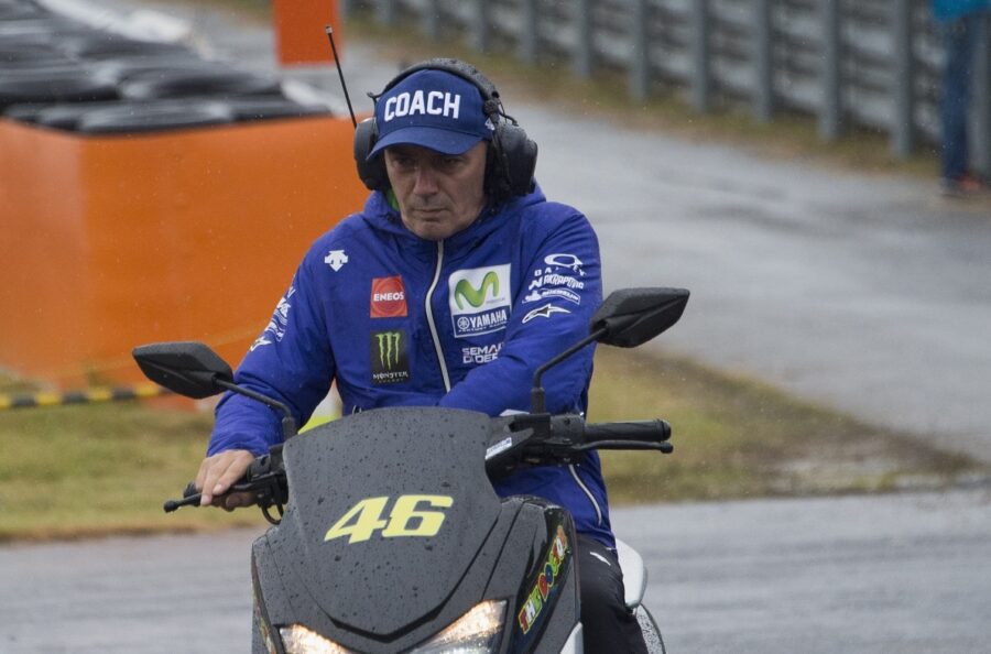 Valentino Rossi, l’ex-entraîneur Cadalora s’en sort avec Marco Bezzecchi