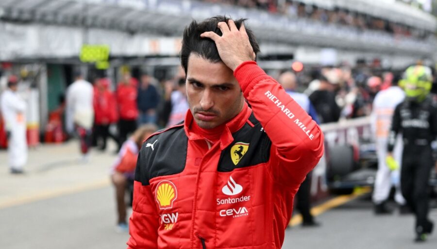 F1, Carlos Sainz est furieux : des mots durs
