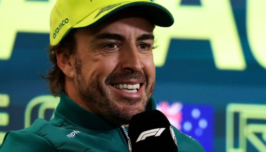 F1, Fernando Alonso étonné par la compétitivité d’Aston Martin