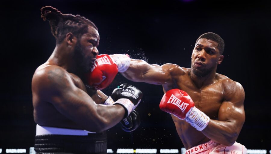 Boxe, Anthony Joshua gagne mais ne convainc pas