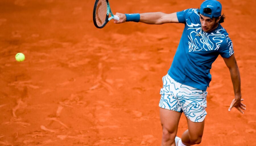 Lorenzo Musetti sans pitié avec Luca Nardi à Monte-Carlo : 6-0, 6-0