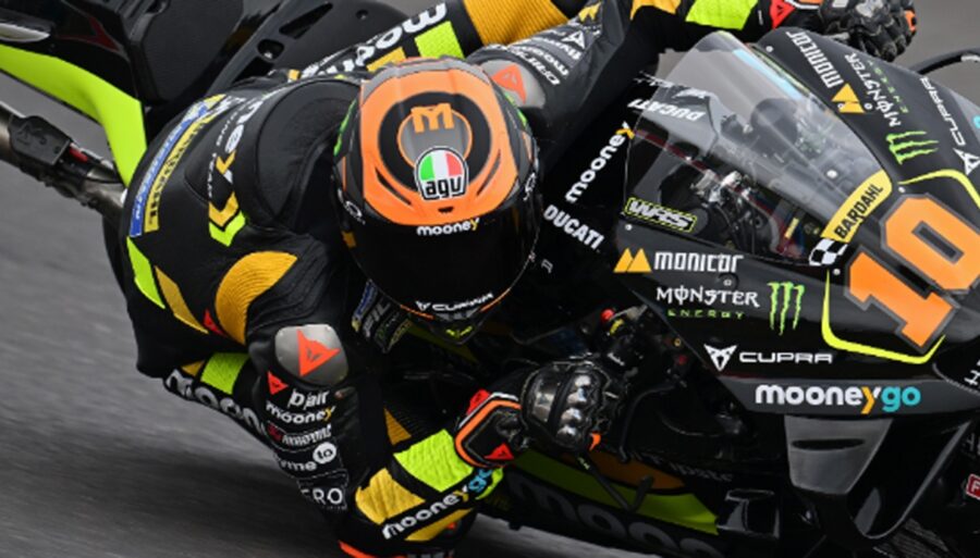 Luca Marini répond à la controverse par une quatrième fois