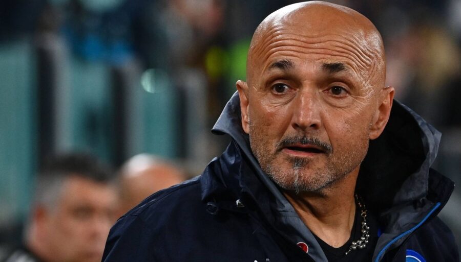 Naples, pour Luciano Spalletti, il faut encore beaucoup de temps pour « déboucher les bouteilles et le cœur ».