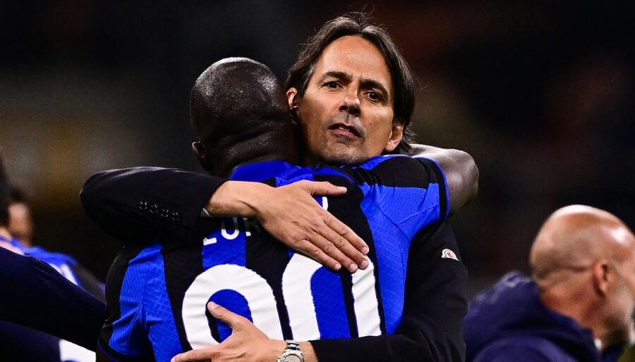 Joie et regrets pour Simone Inzaghi : « Sans Brozovic et Lukaku pendant quatre mois ».