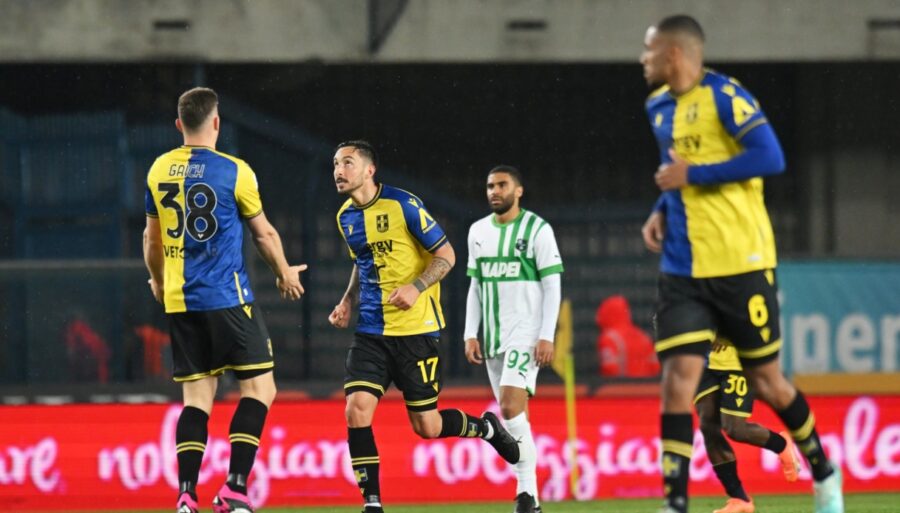 Vérone, victoire in extremis : Sassuolo renversé en finale au Bentegodi