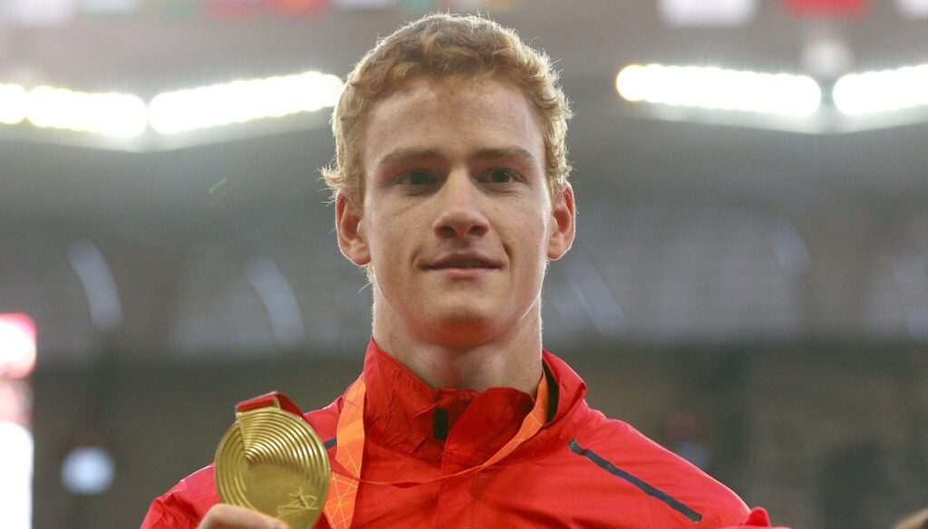 Shawn Barber, médaillé d'or au saut à la perche en 2015, est décédé à l ...