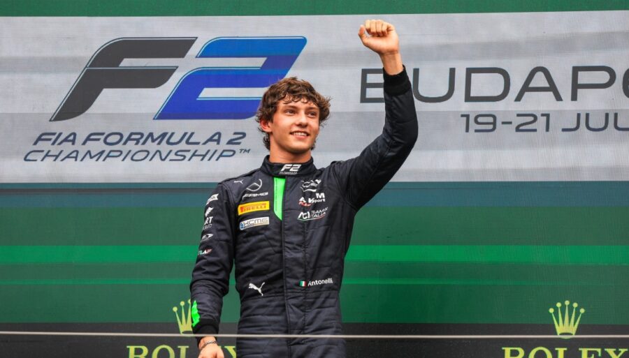 Kimi Antonelli triomphe dans la course du Hungaroring