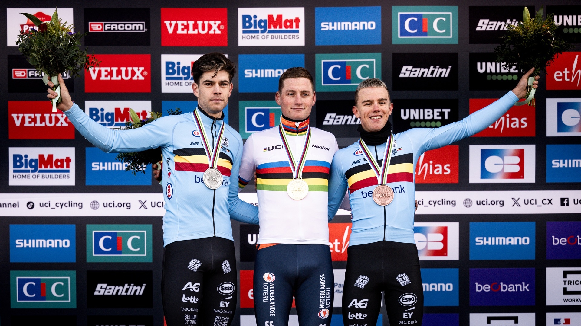 Septième titre mondial en cyclocross pour Mathieu Van der Poel