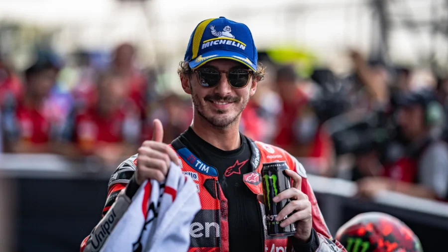 Pecco Bagnaia recommence avec Valentino Rossi : « Il ne fait jamais d’erreurs » ;