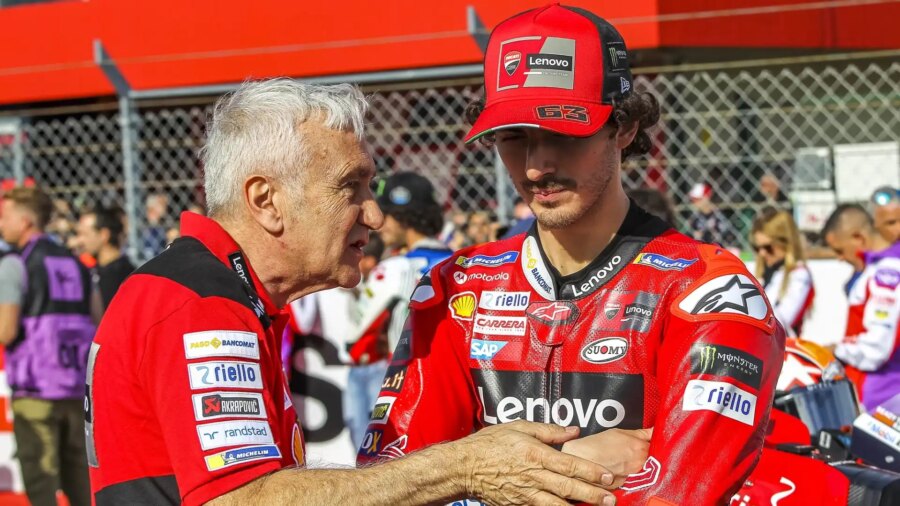 Davide Tardozzi n’abandonne pas Marc Marquez mais donne de l’espoir à Pecco Bagnaia